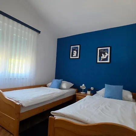 Beach Apartment Selce